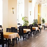 Rome Palace Deluxe - Premium