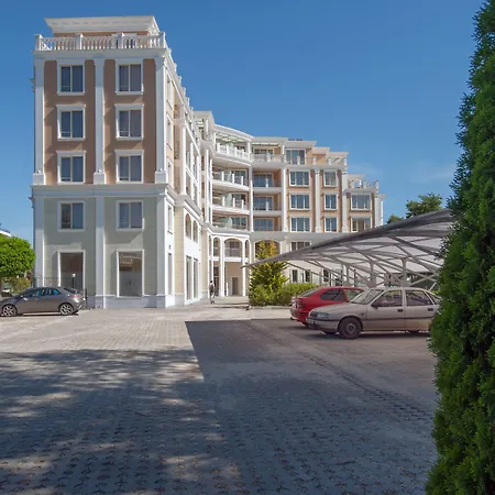 Rome Palace Deluxe 4* Sunny Beach