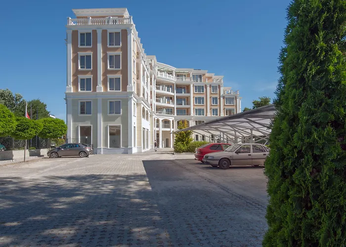 Rome Palace Deluxe 4* Slantschew brjag