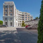 Rome Palace Deluxe 4* 써니비치