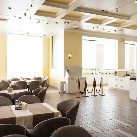 Rome Palace Deluxe Szálloda 4*