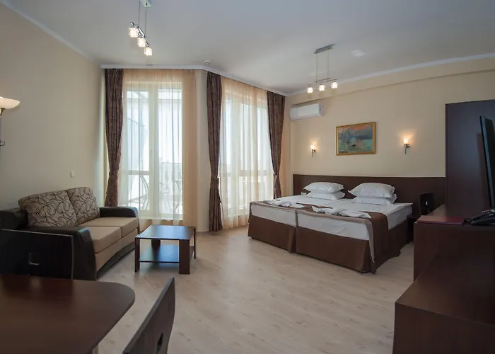 Rome Palace Deluxe Napospart