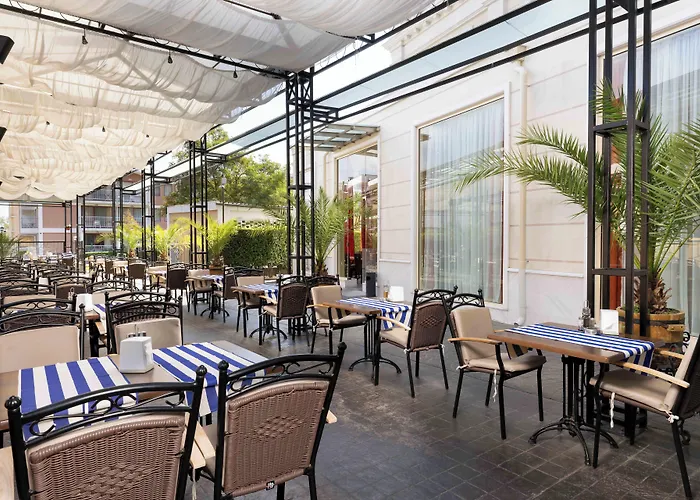 Rome Palace Deluxe Sluneční pobřeží