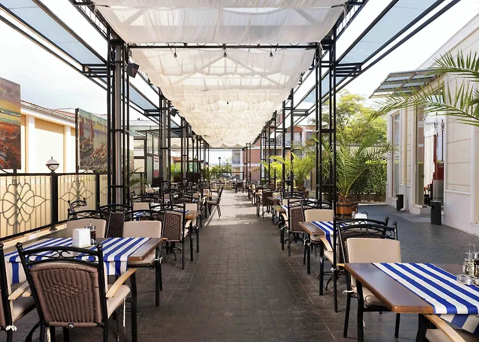 Szálloda Rome Palace Deluxe