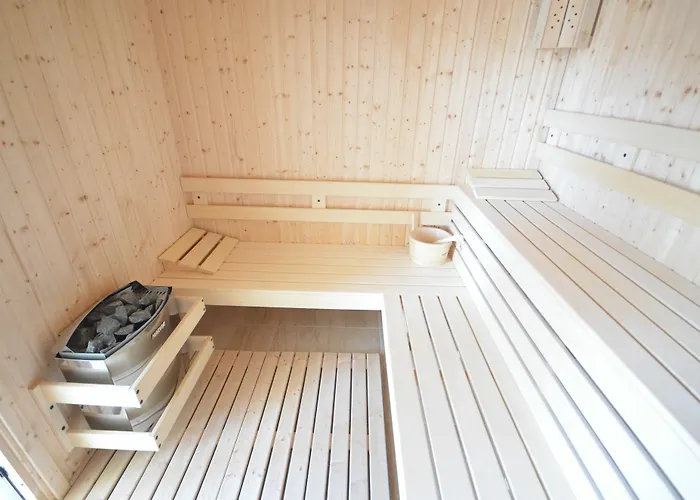 Rome Palace Deluxe 阳光海滩