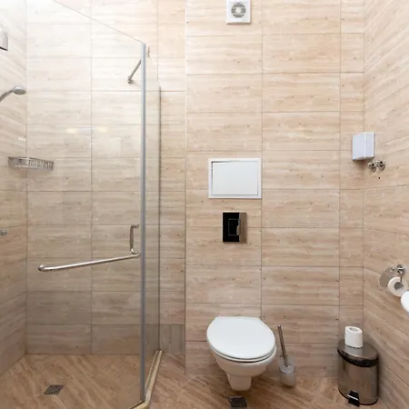 Otel Rome Palace Deluxe