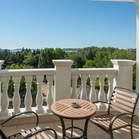 Отель Rome Palace Deluxe Солнечный берег