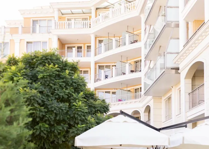 Szálloda Rome Palace Deluxe