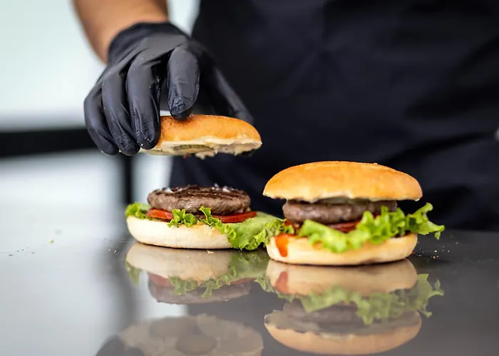 Rome Palace Deluxe Szálloda 4*