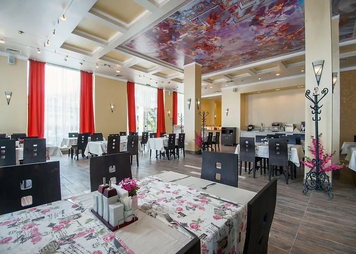 Rome Palace Deluxe Szálloda